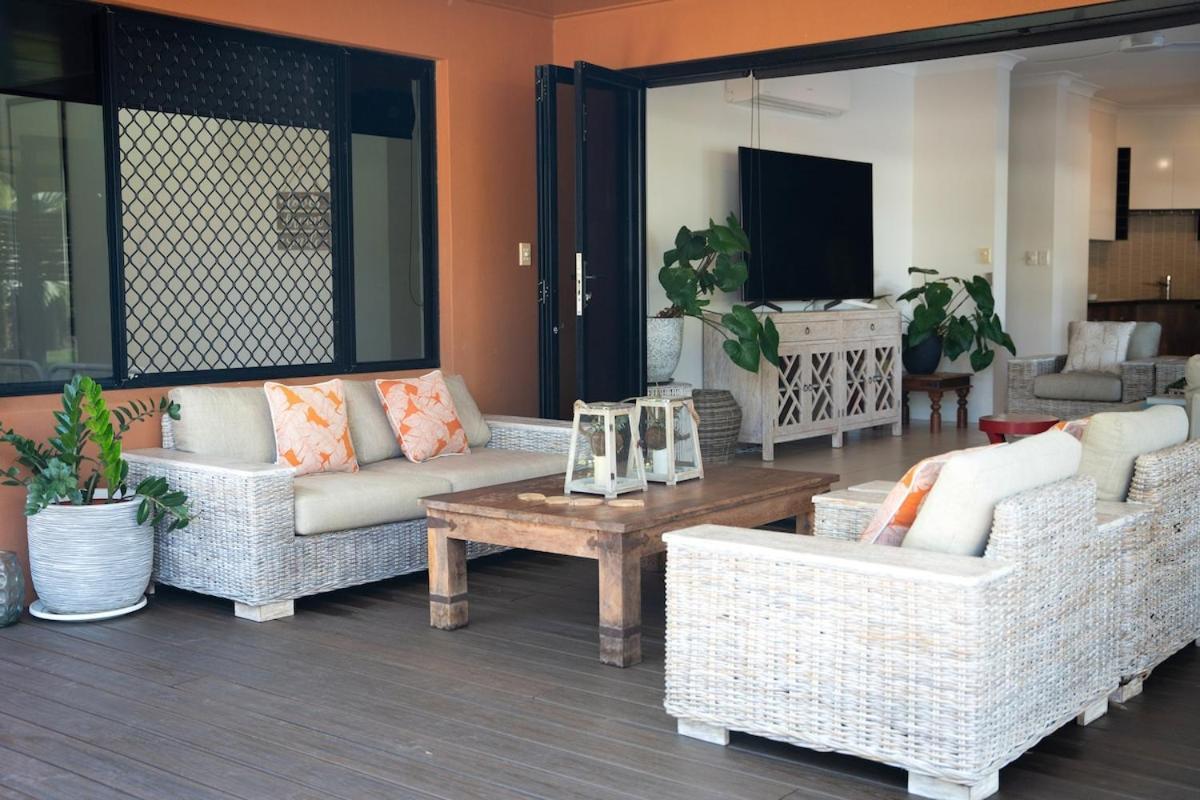 House, Stroll To & Cafes- Pets Welcome