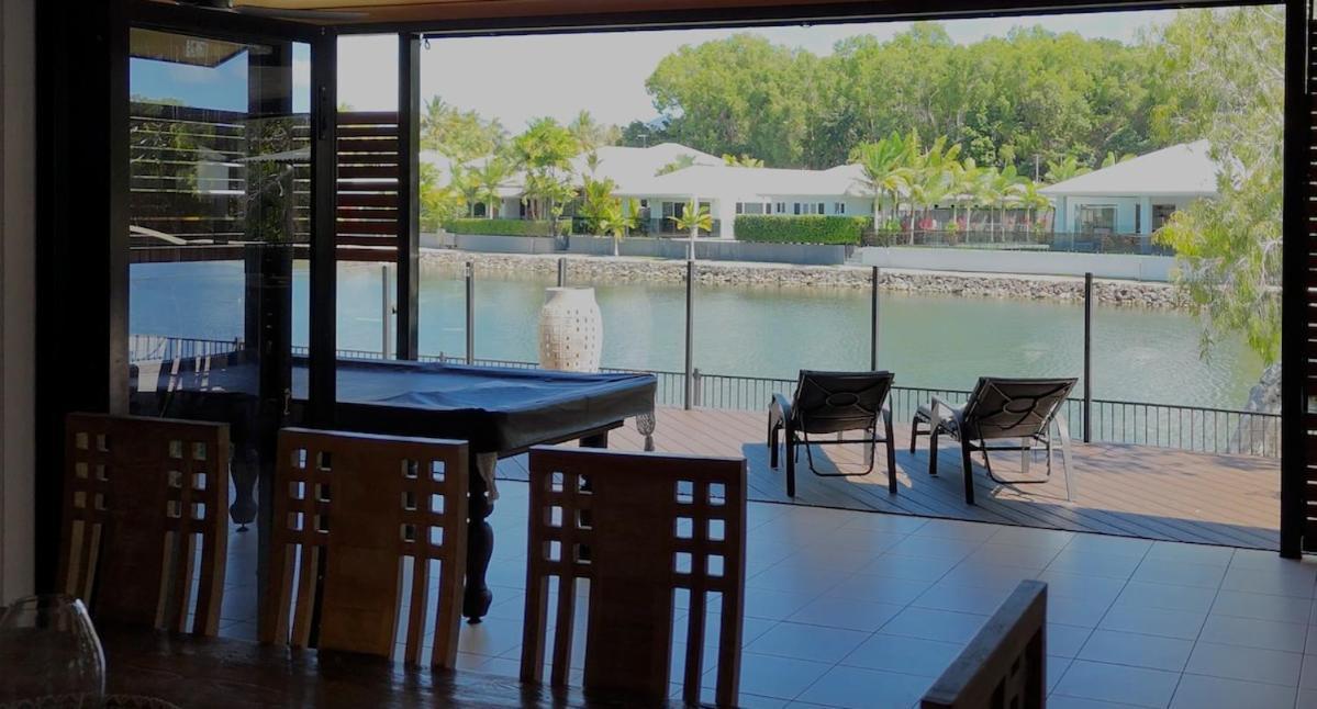 House, Stroll To & Cafes- Pets Welcome Holiday home *