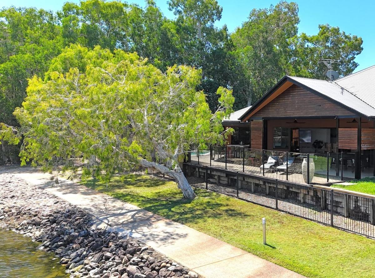Holiday home House, Stroll To & Cafes- Pets Welcome