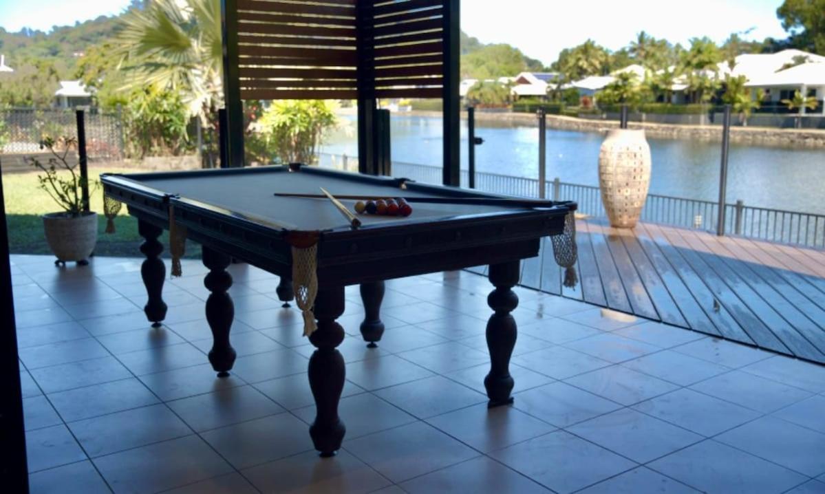 House, Stroll To & Cafes- Pets Welcome * Trinity Beach