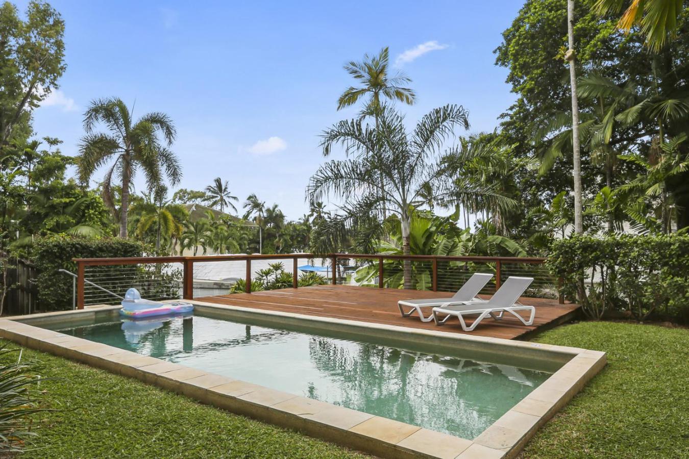 Ocean Horizons With Coral Sea Views Trinity Beach