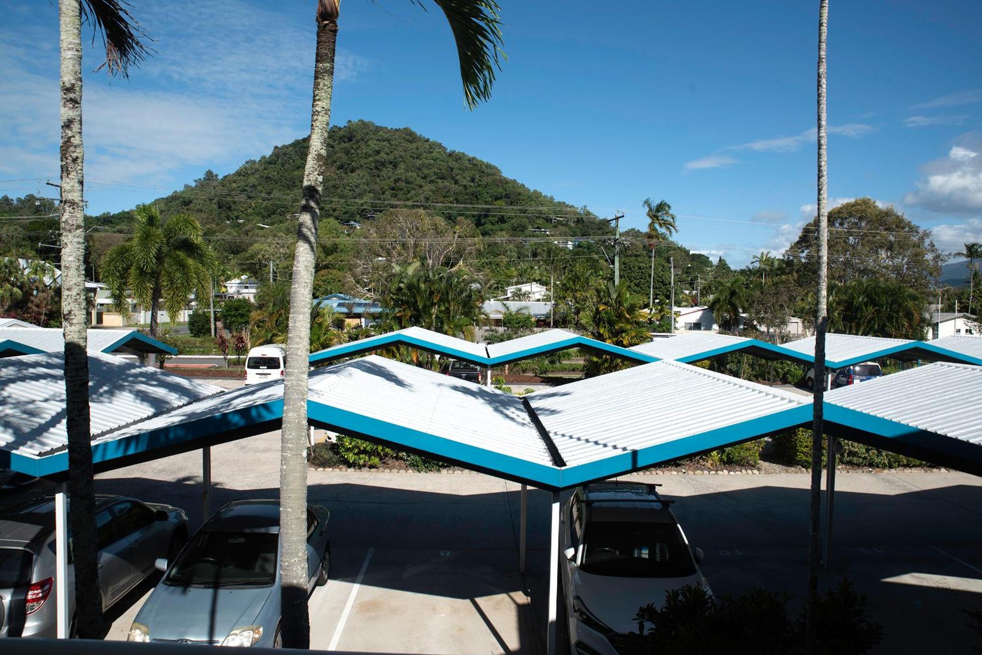 Trinity Pacific Aparthotel 4*