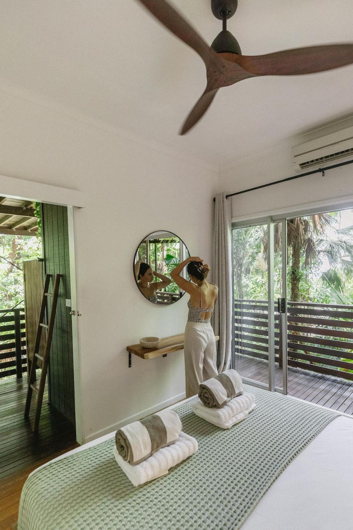 Holiday home Reinwood Retreat - A Nestled In The Treetops Of A Rainforest *