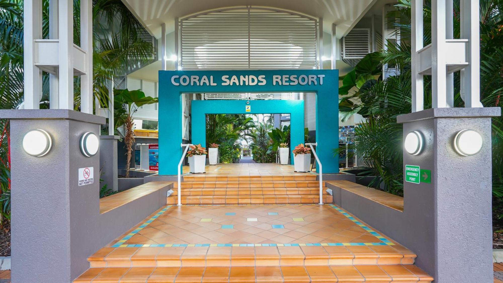 Aparthotel Coral Sands Beachfront Trinity Beach