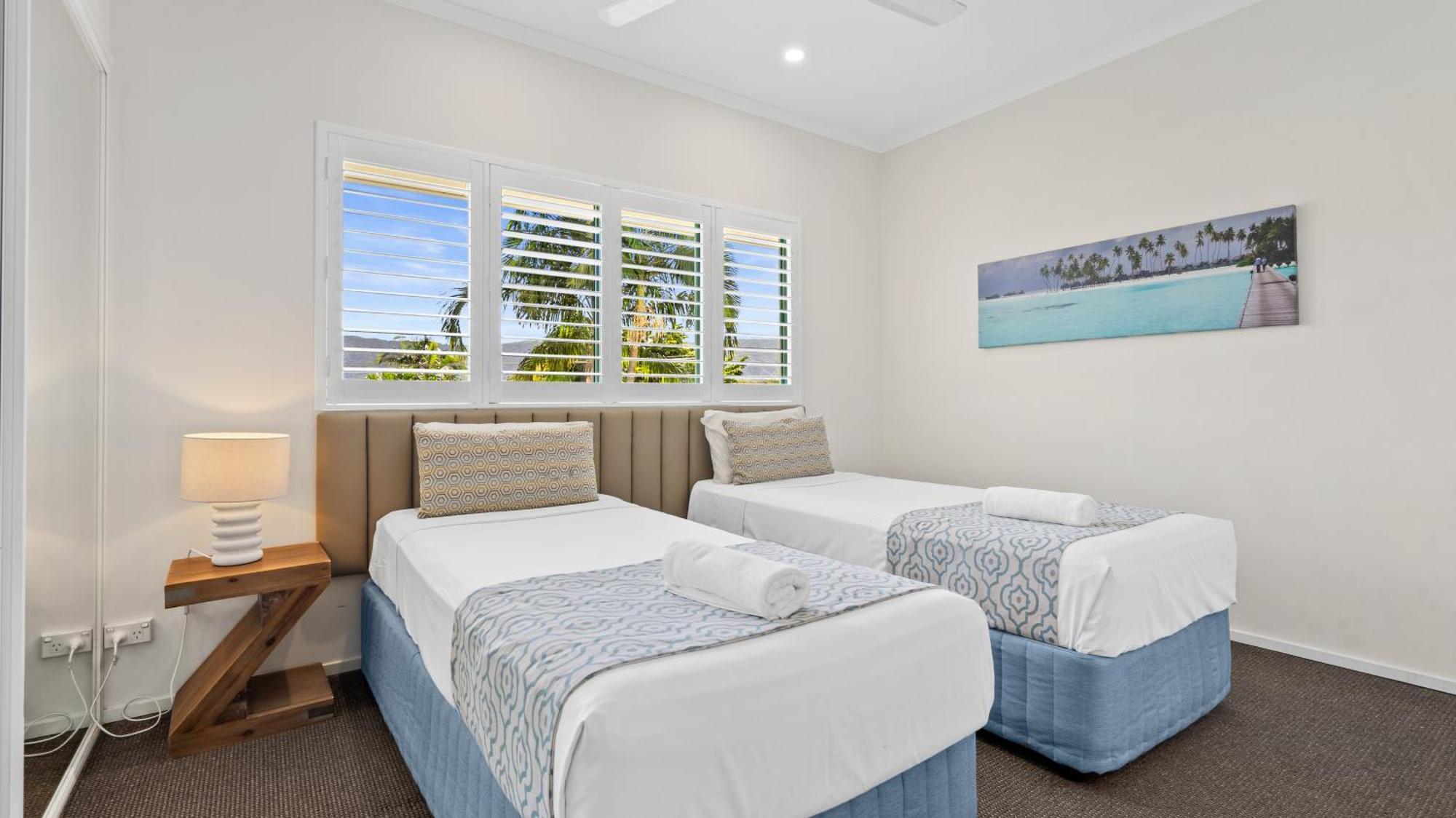 Coral Sands Beachfront Trinity Beach