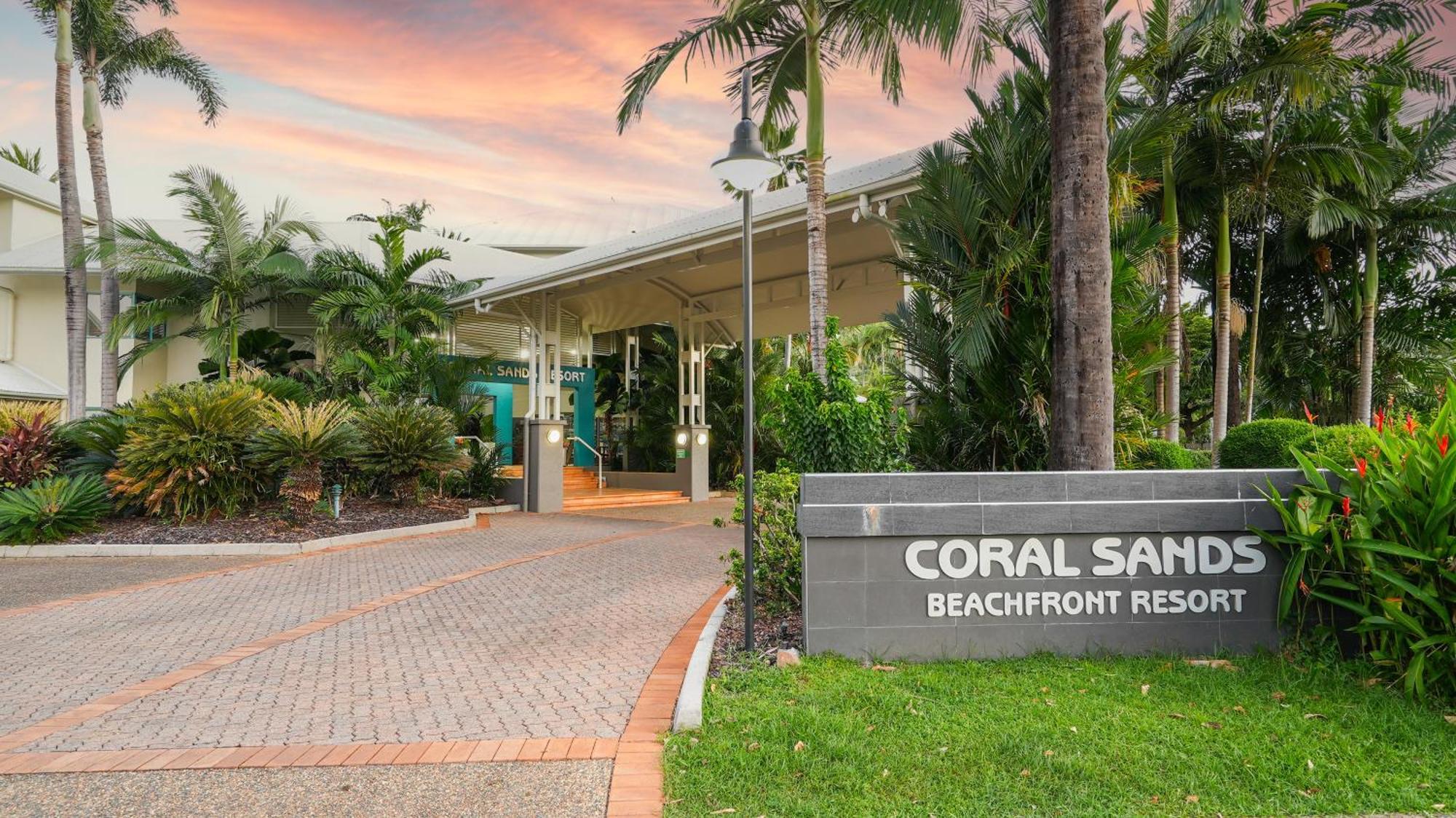 Coral Sands Beachfront Aparthotel