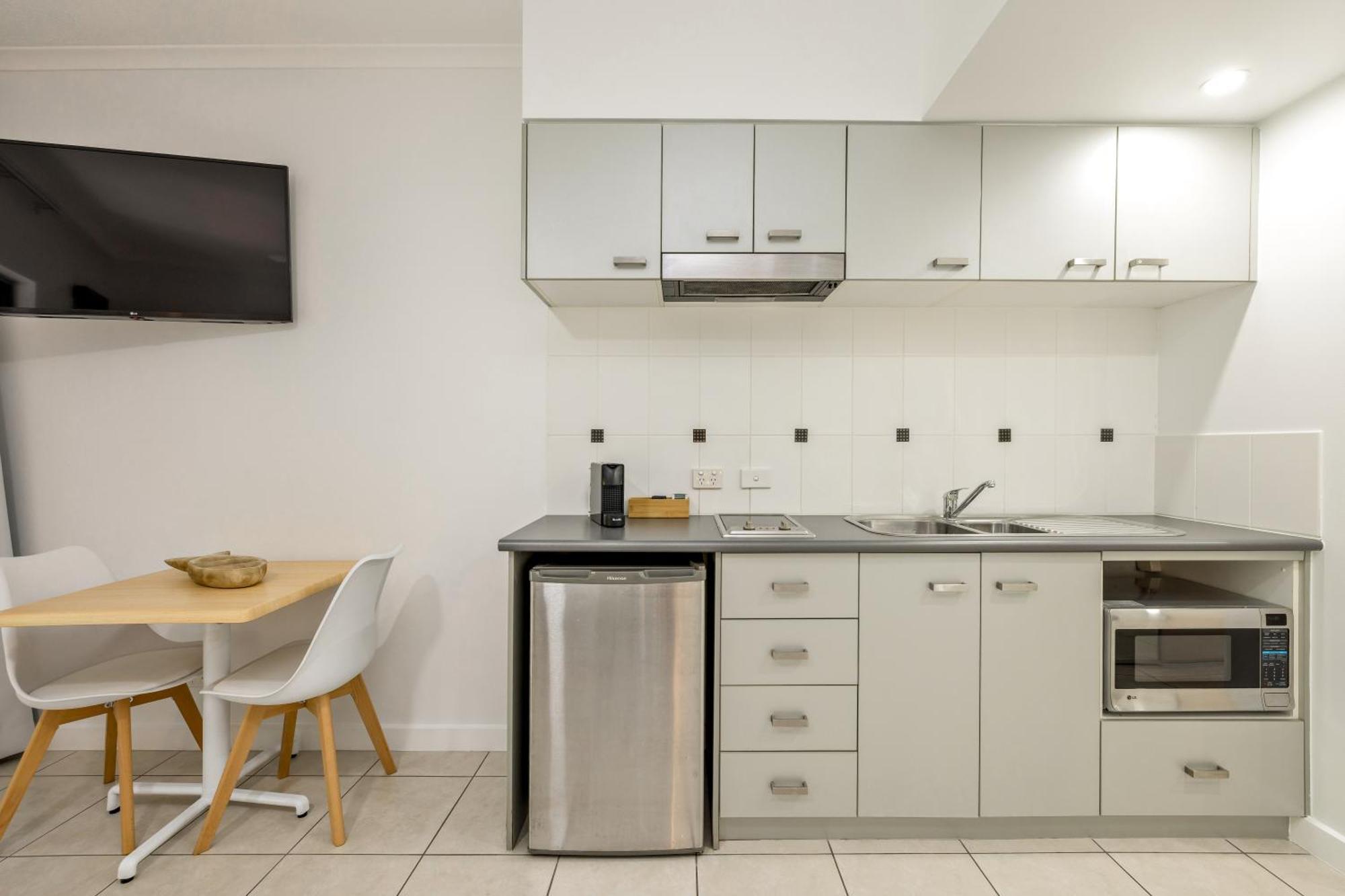 Apartment Tropical Haven - Blue Lagoon Trinity Beach