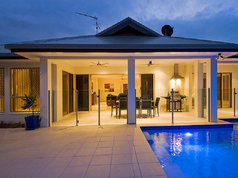 Holiday home Eden Trinity Lagoon Front House
