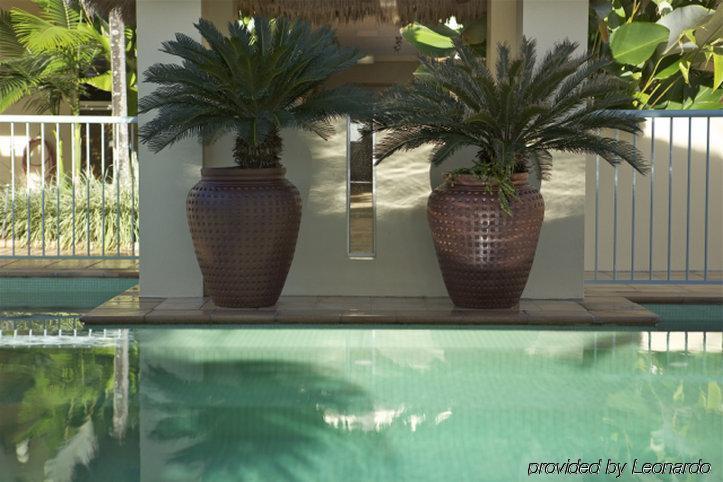 Sea Change Beachfront 5*