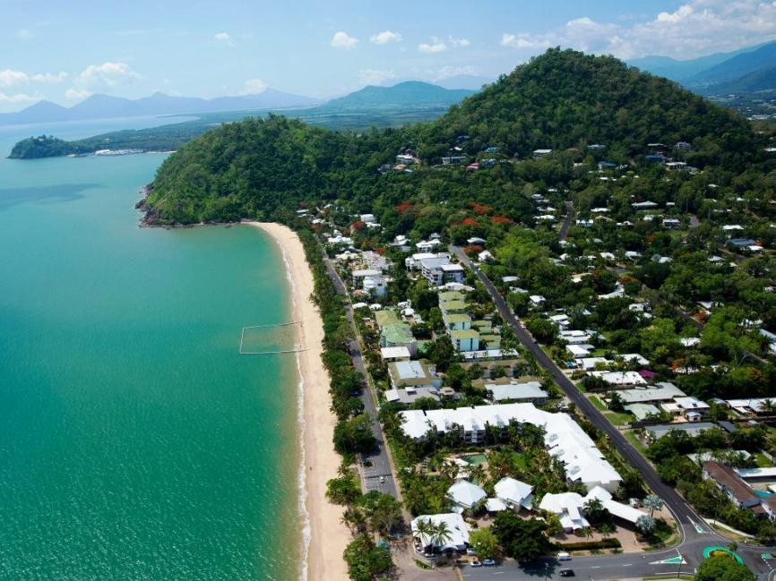 Coral Sands Beachfront Aparthotel Trinity Beach