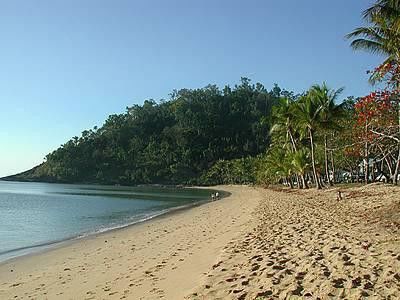 Sea Change Beachfront 5* Trinity Beach