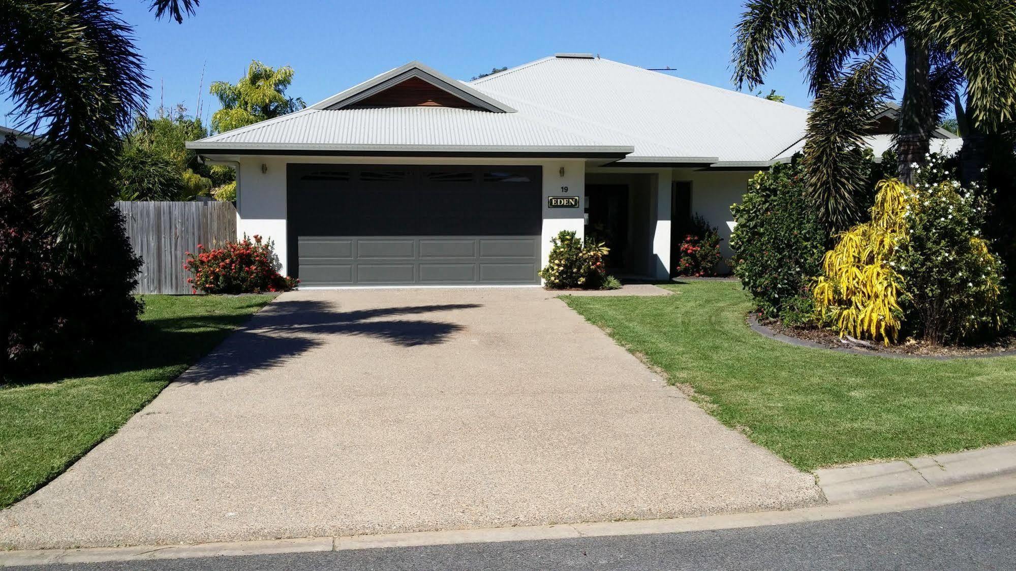 Holiday home Eden Trinity Lagoon Front House *