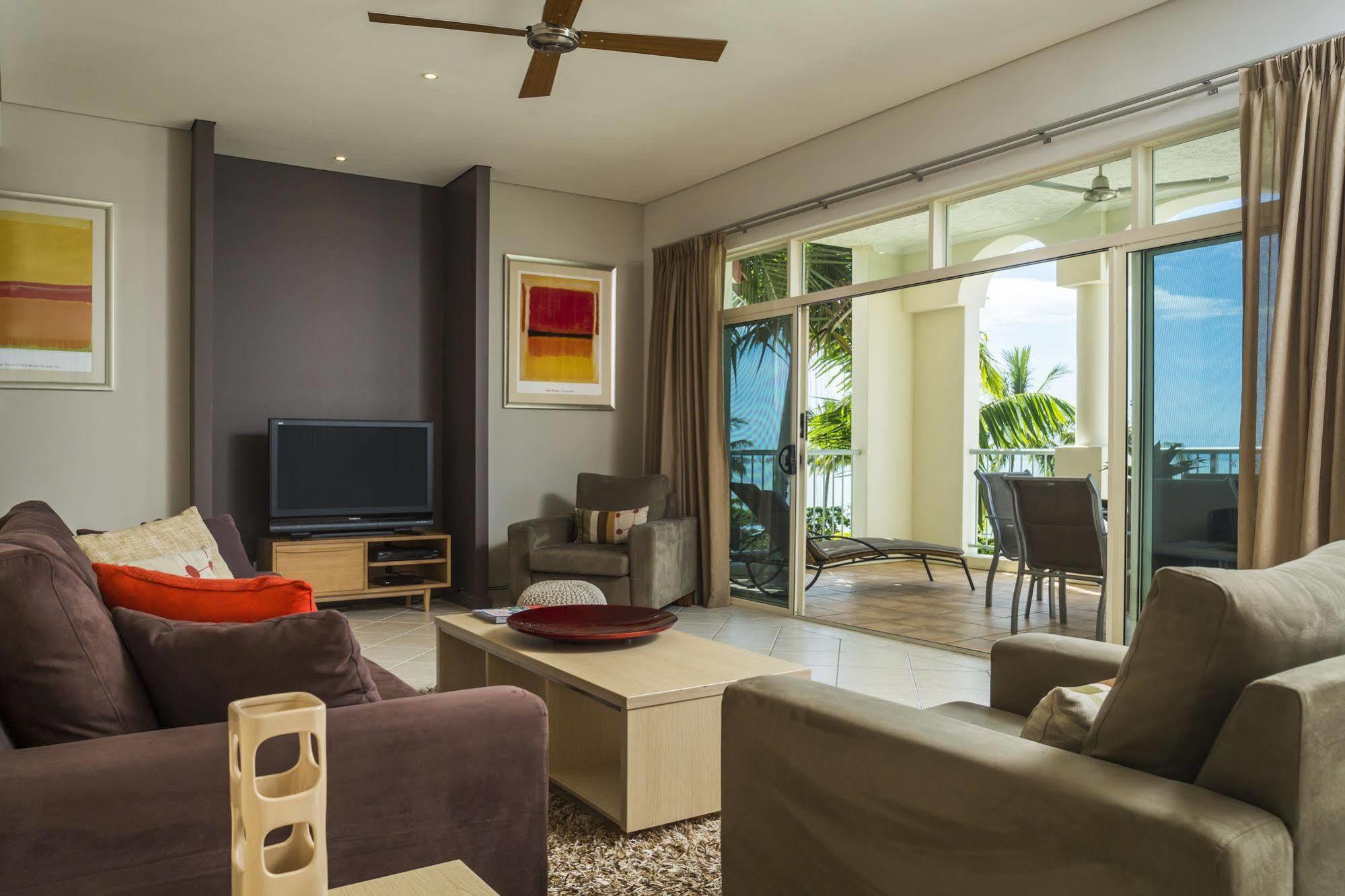 Sea Change Beachfront 5* Trinity Beach