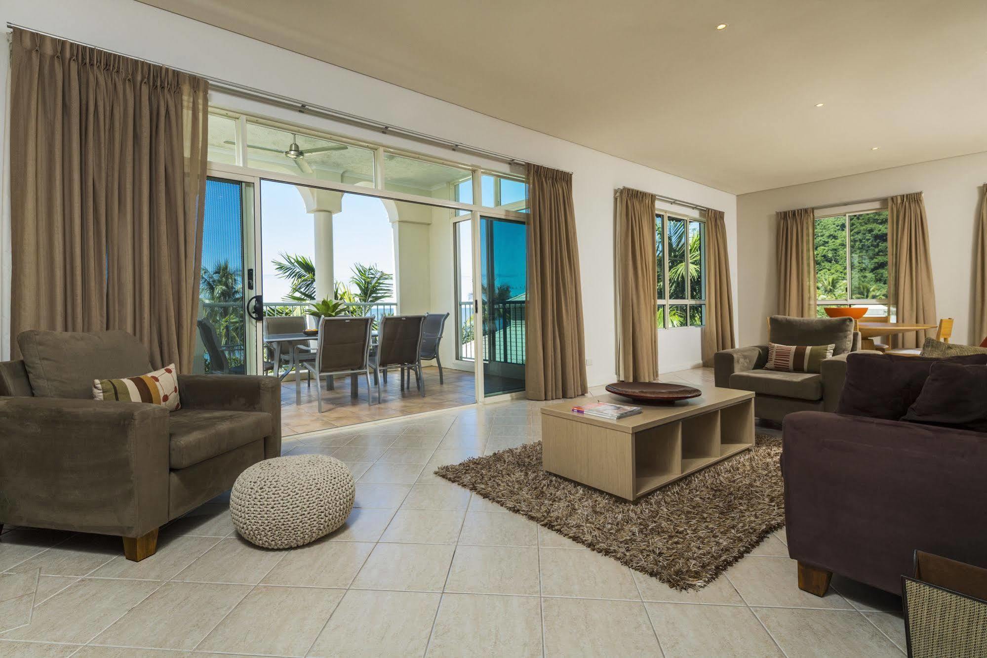 Sea Change Beachfront Aparthotel 5*