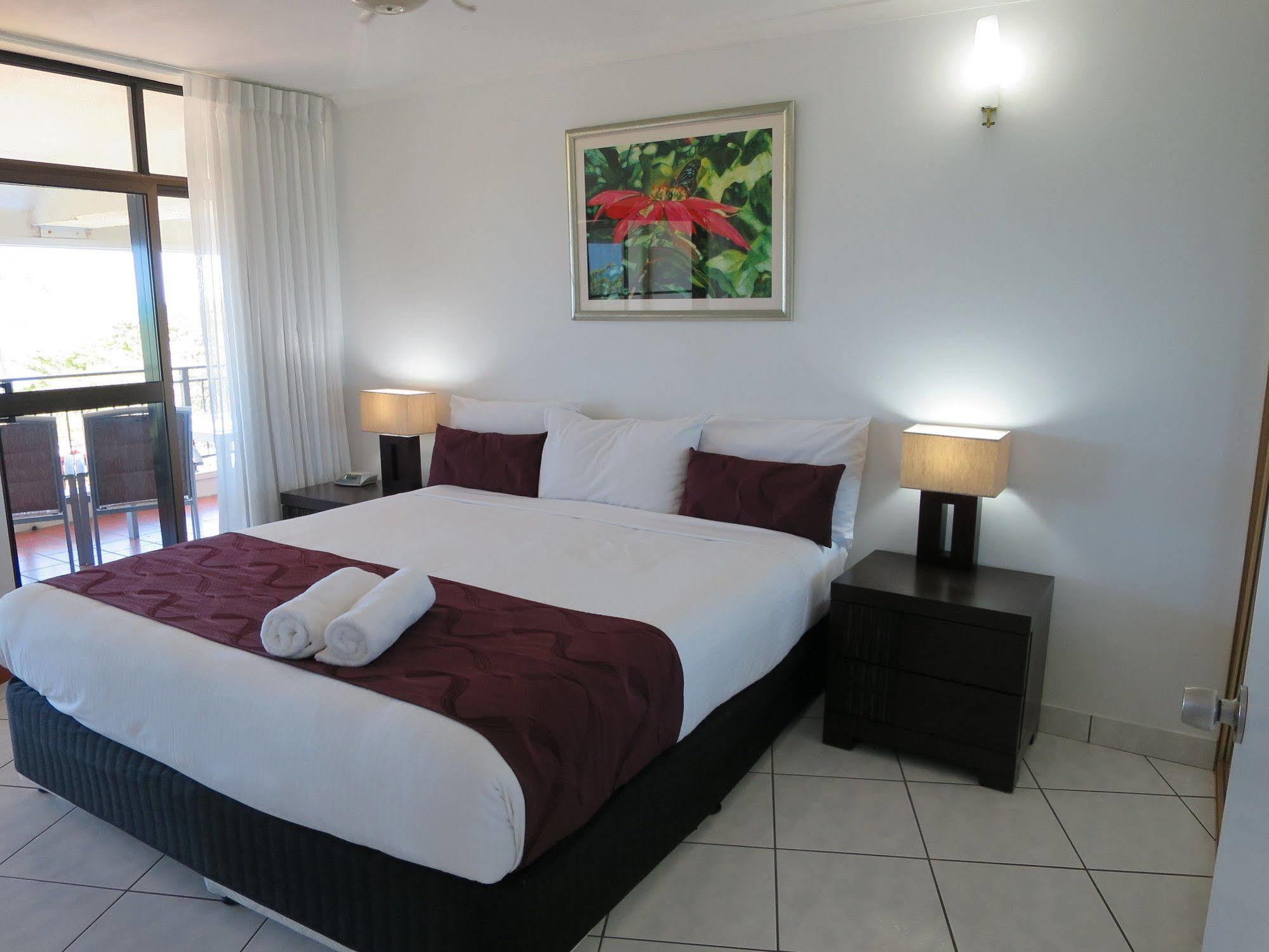 Roydon Beachfront Aparthotel