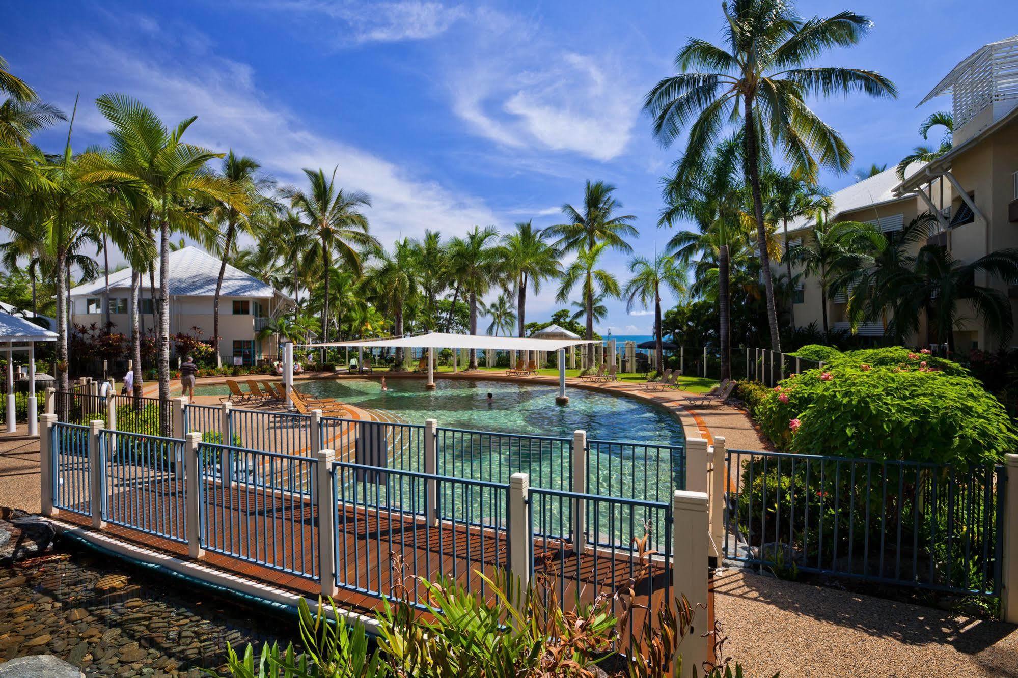 Aparthotel Coral Sands Beachfront Trinity Beach