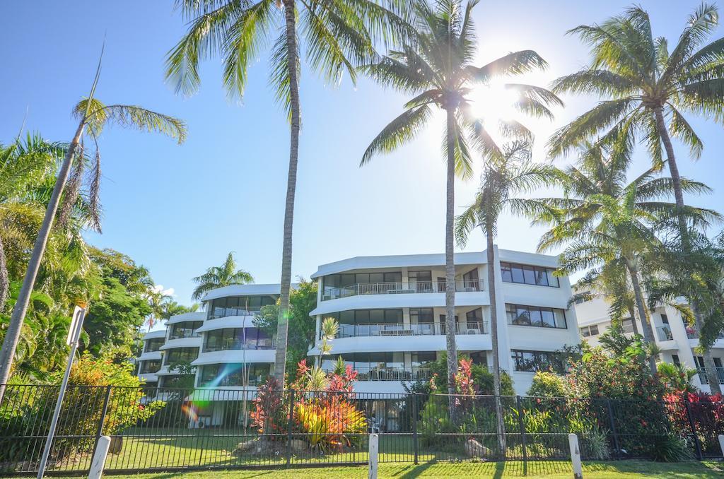 Aparthotel Roydon Beachfront Trinity Beach