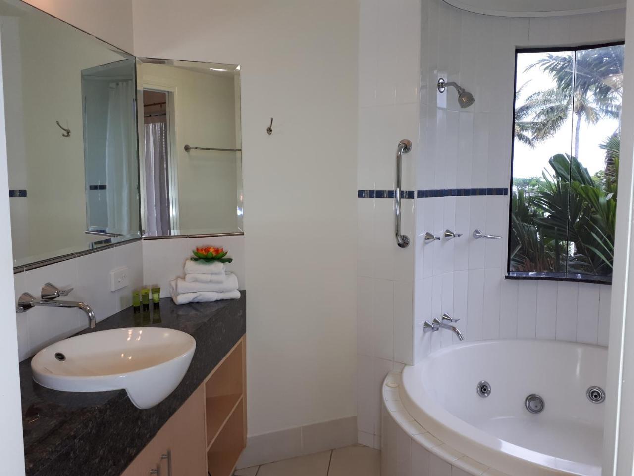 Meridien At Trinity Aparthotel 4*