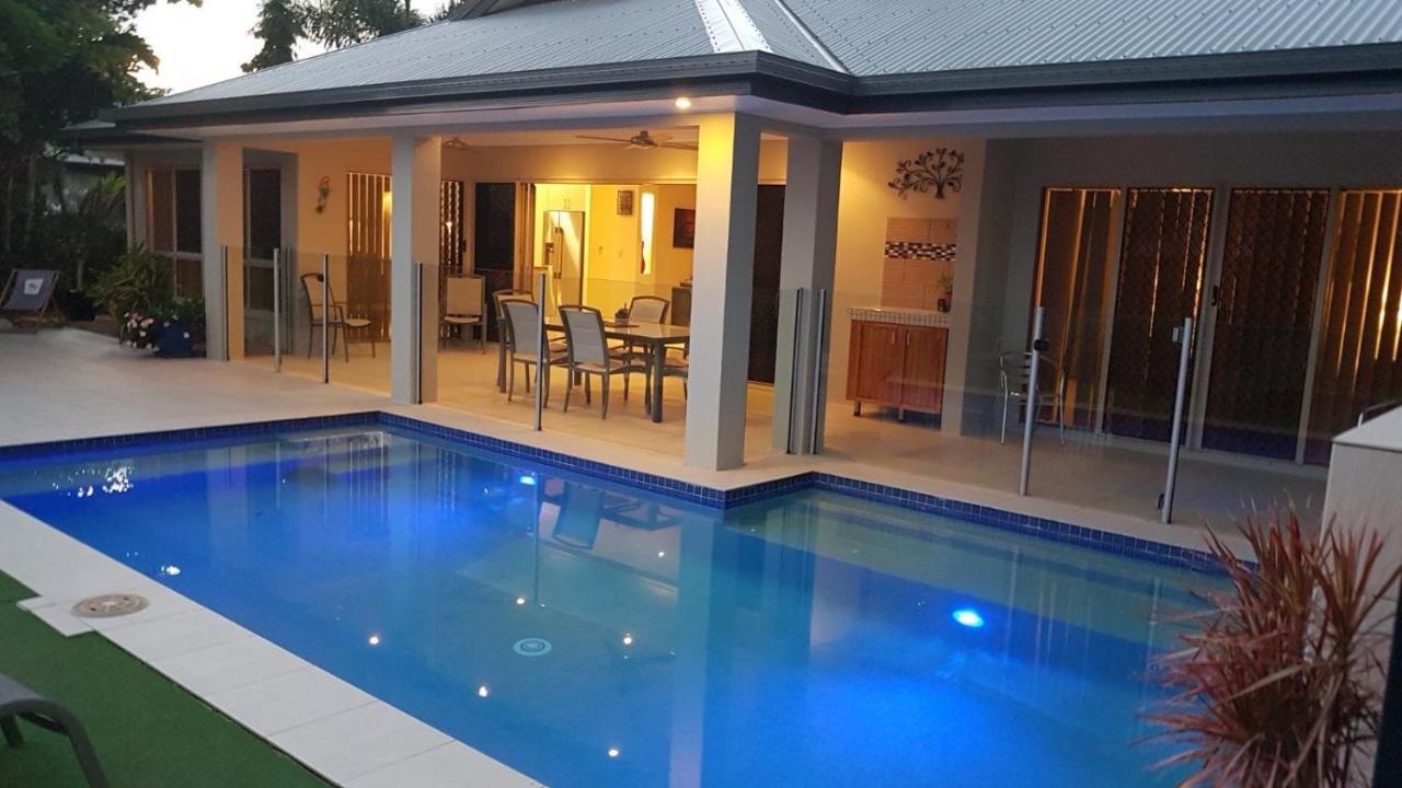 Eden Trinity Lagoon Front House * Trinity Beach