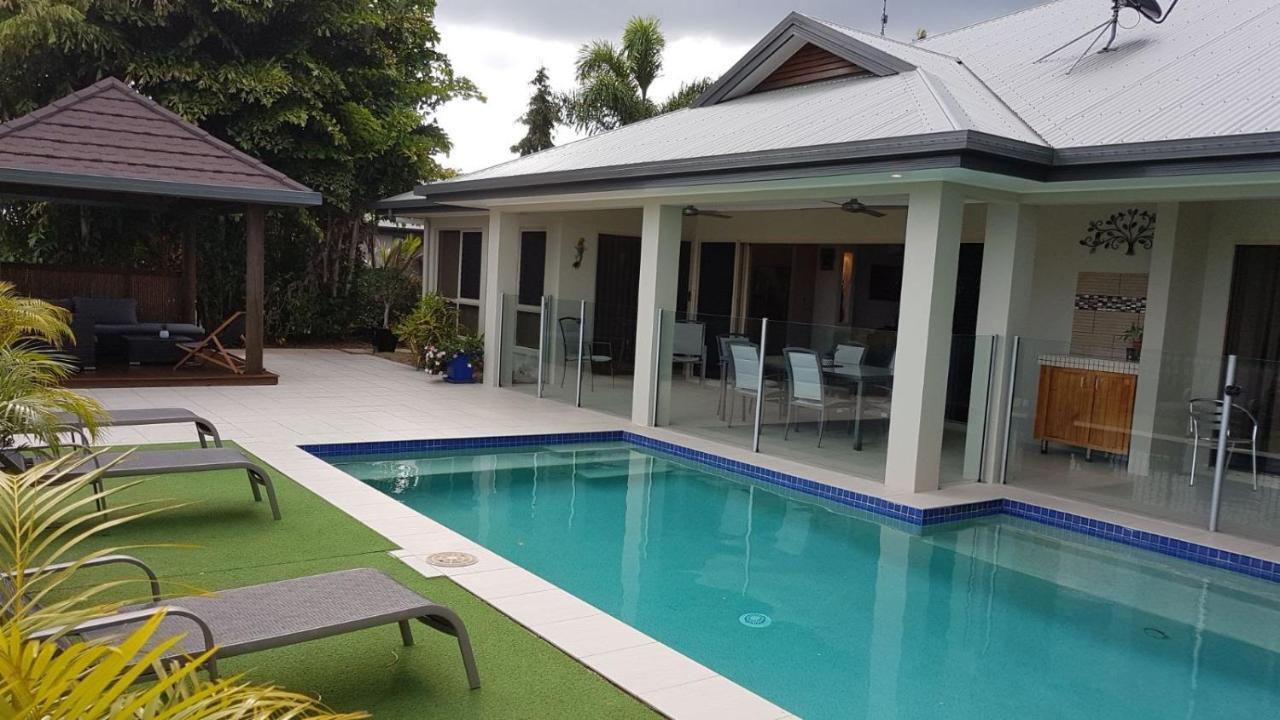Eden Trinity Lagoon Front House * Trinity Beach