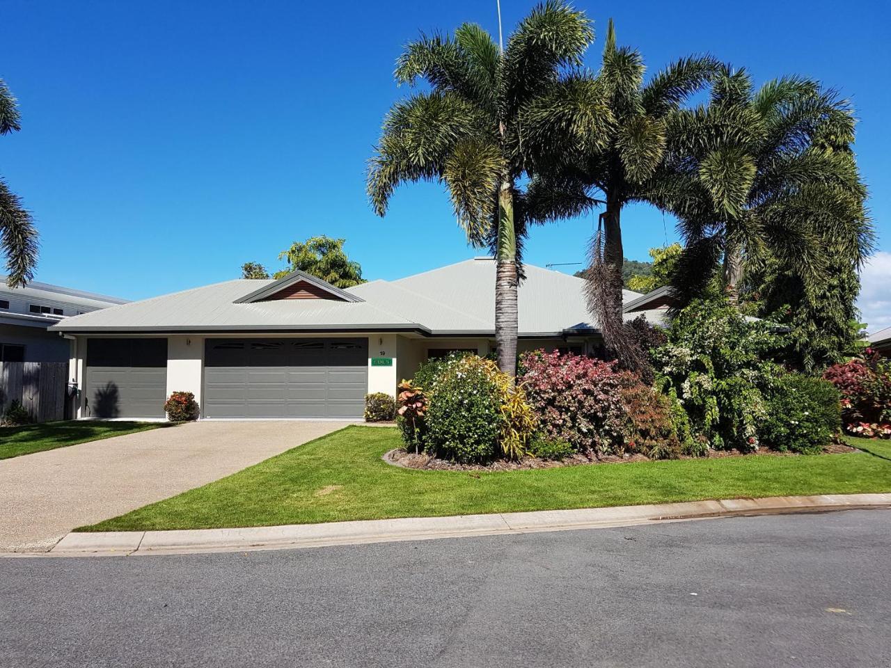 Holiday home Eden Trinity Lagoon Front House *