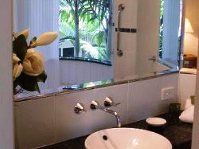 Aparthotel Meridien At Trinity 4*