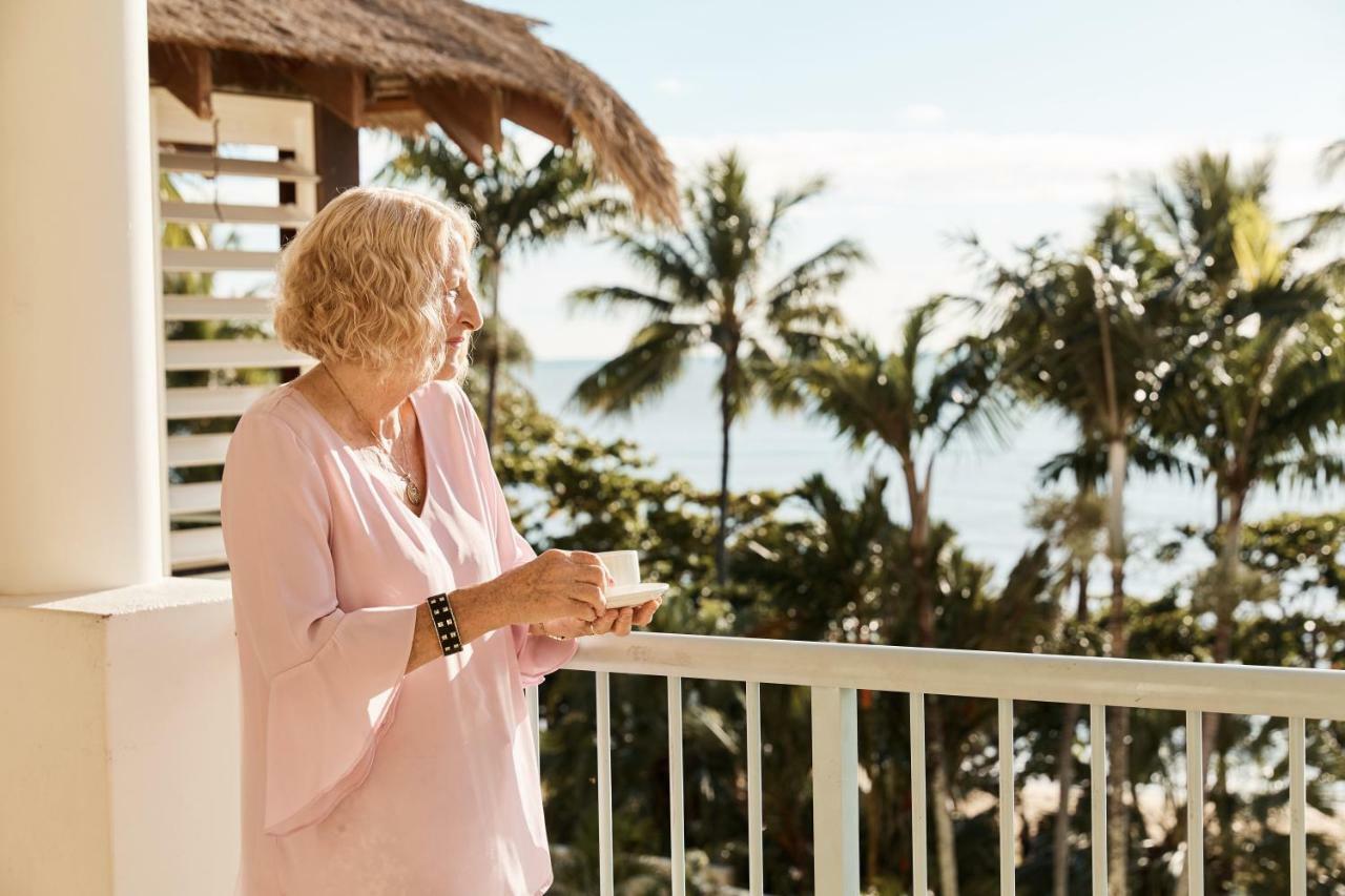 Sea Change Beachfront 5*