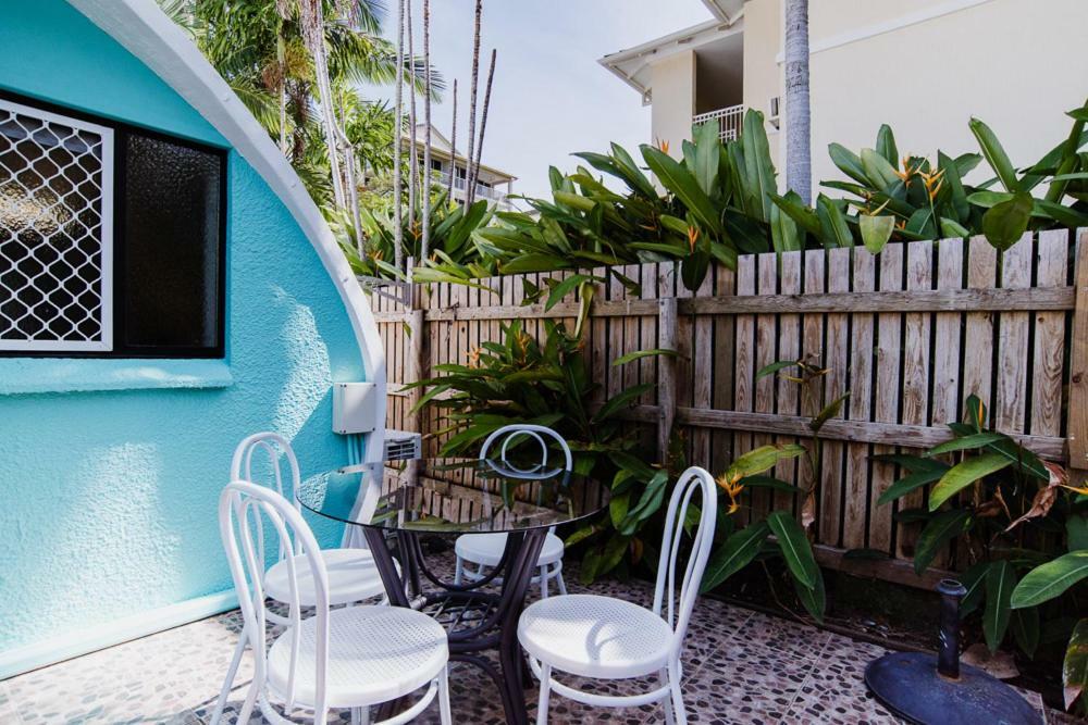 Apartment Iglu By The Sea 6 Beachfront Sleep 6 *