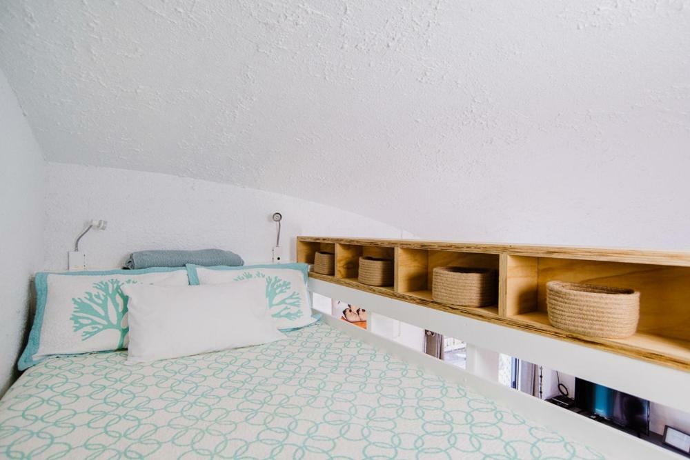 Apartment Iglu By The Sea 6 Beachfront Sleep 6 *