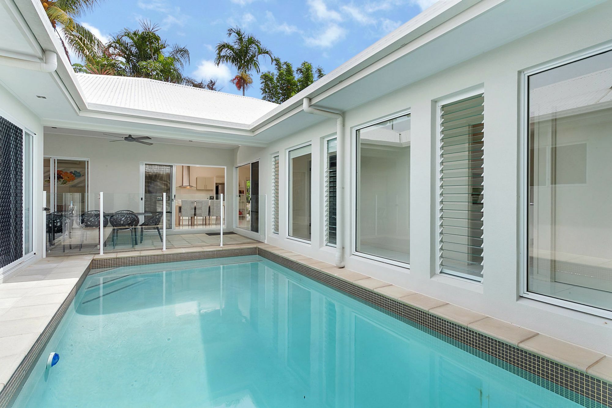 Laguna Retreat