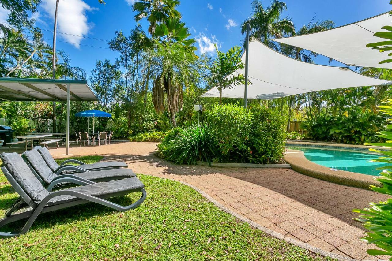 Roydon Beachfront 4* Trinity Beach