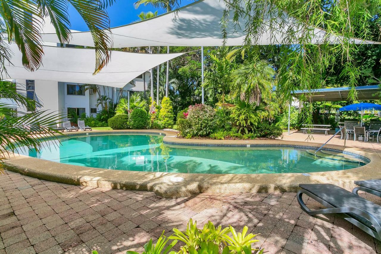 Roydon Beachfront 4* Trinity Beach