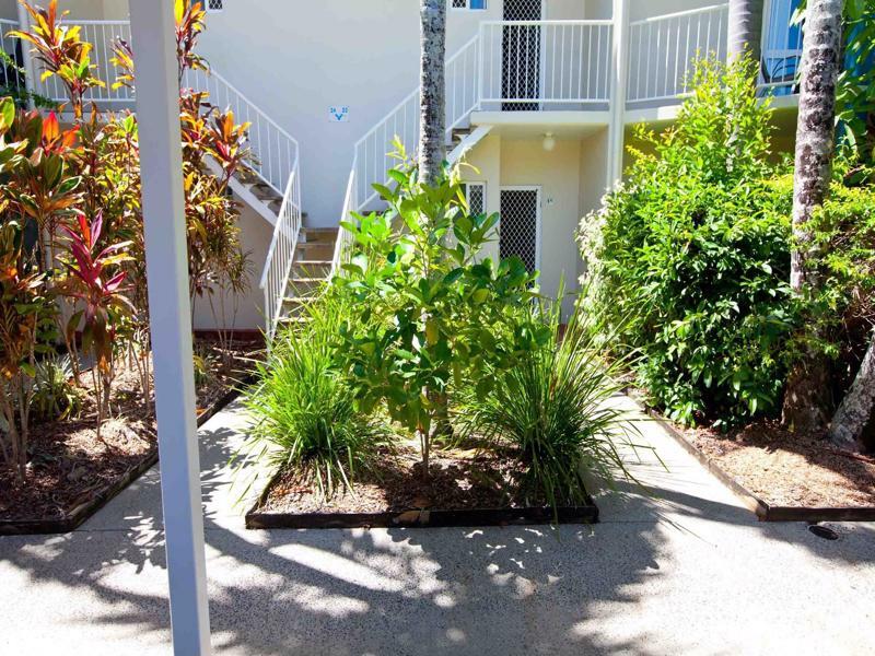 Trinity Pacific 4* Trinity Beach