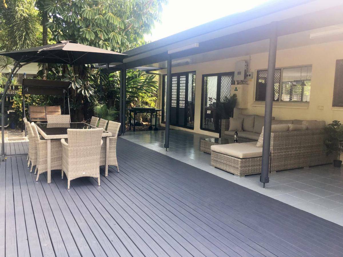 Holiday home Heated Pool & Tropical Private Open Space
