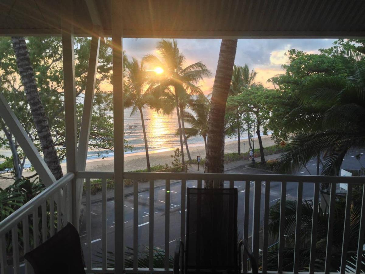 The Shack 3br Waterfront Resort, Own Wifi Apartment *