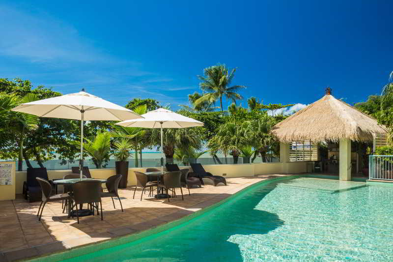 Aparthotel Sea Change Beachfront 5*