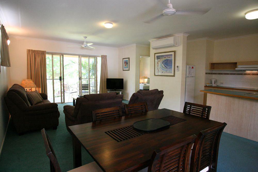 Apartment Marlin Cove Trinity Beach