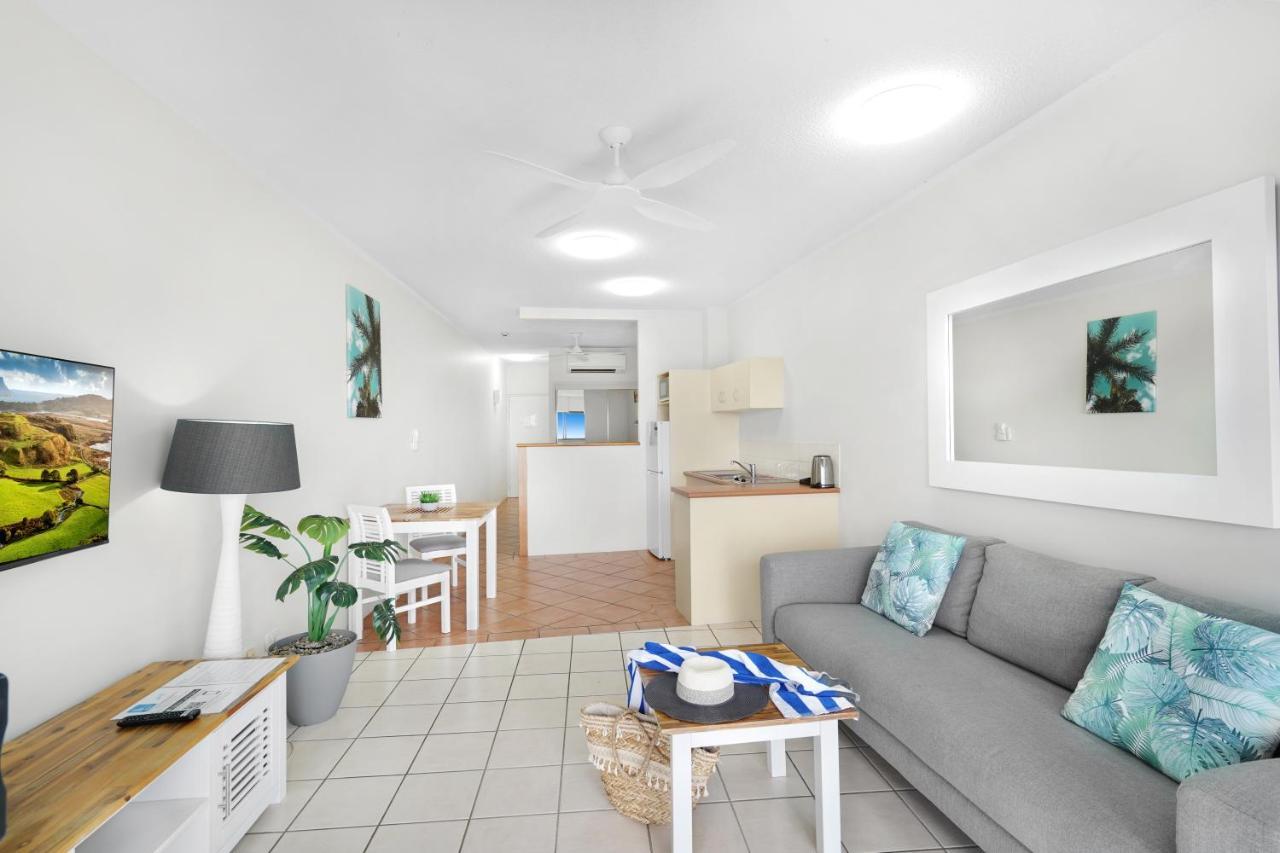 Amaroo At Trinity Aparthotel 4*