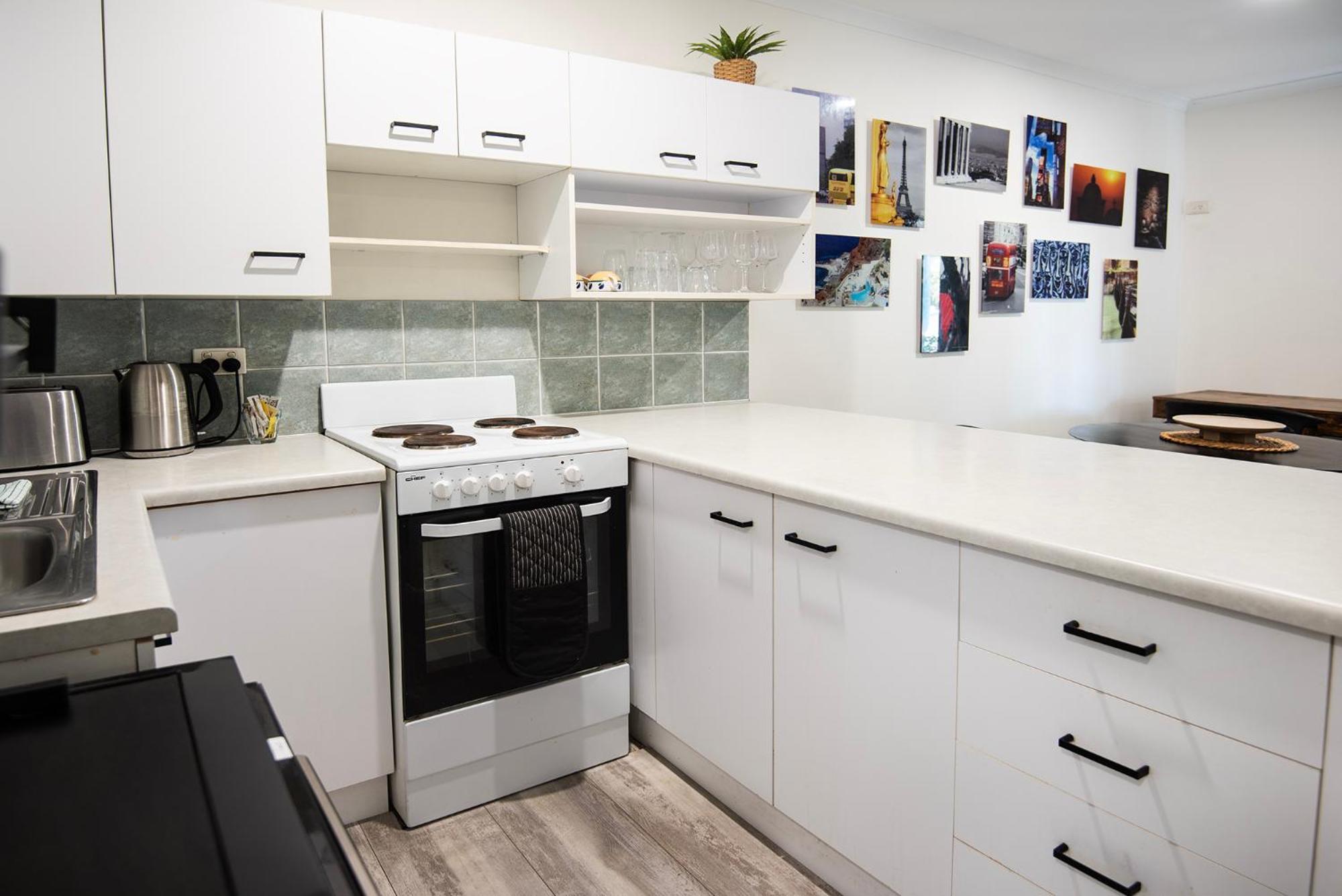 Trinity Pacific - Away From Apartment *