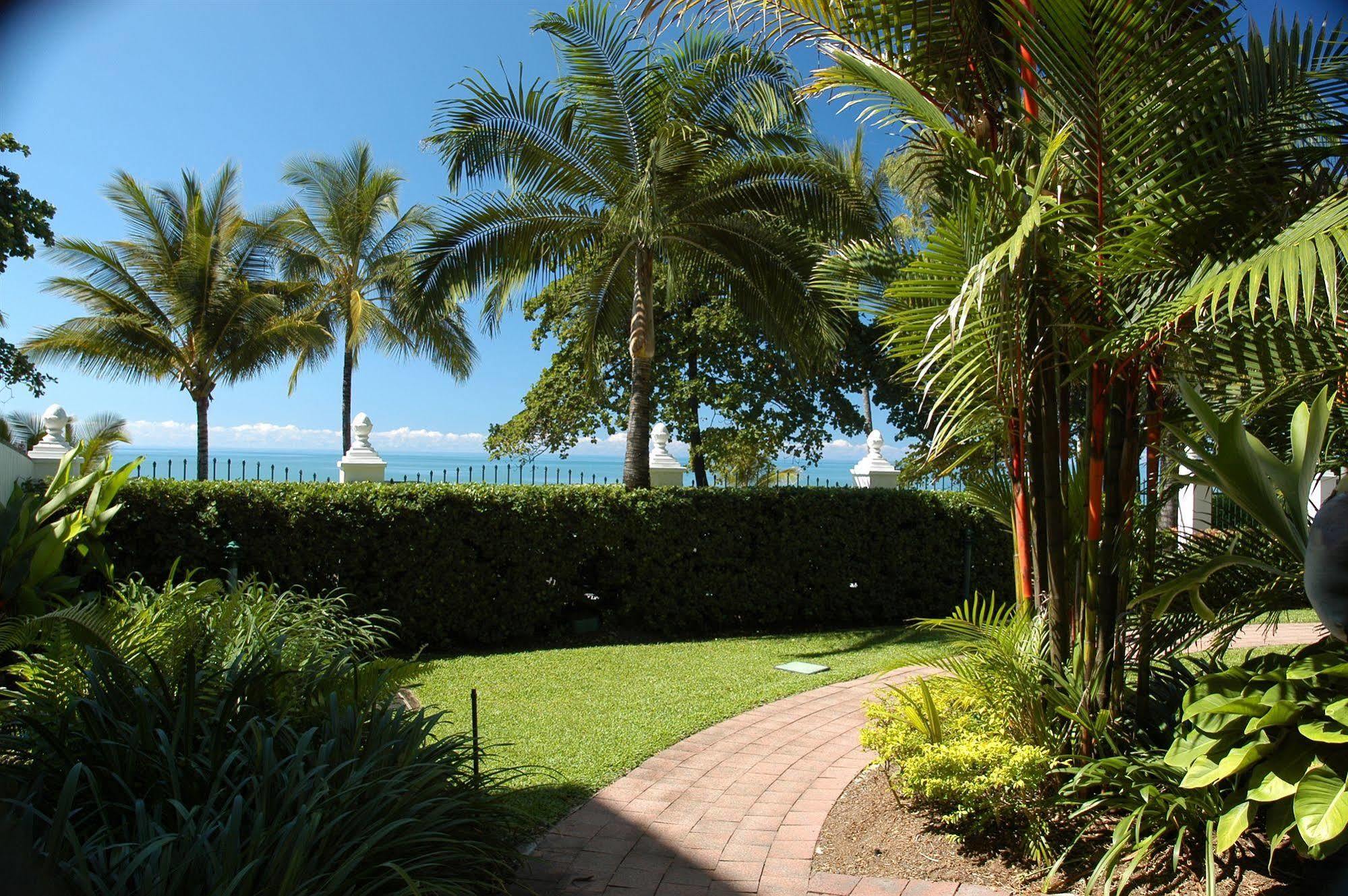 Costa Royale Trinity Beach Trinity Beach