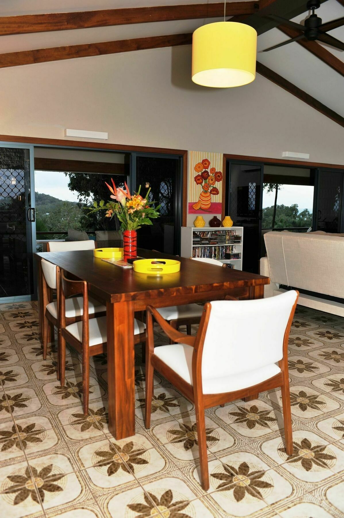 The Sanctuary Retreat * Trinity Beach
