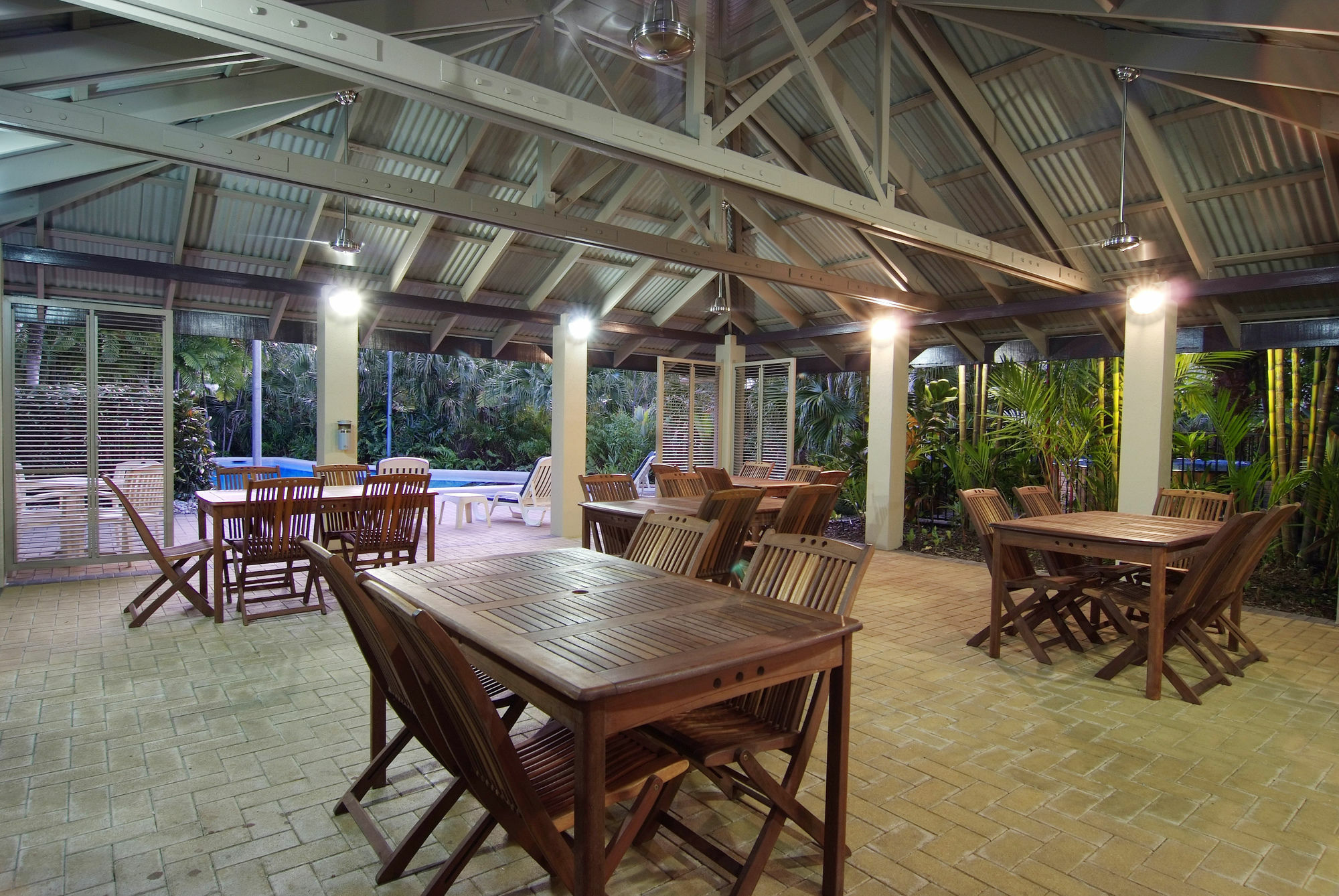 Trinity Club 4*