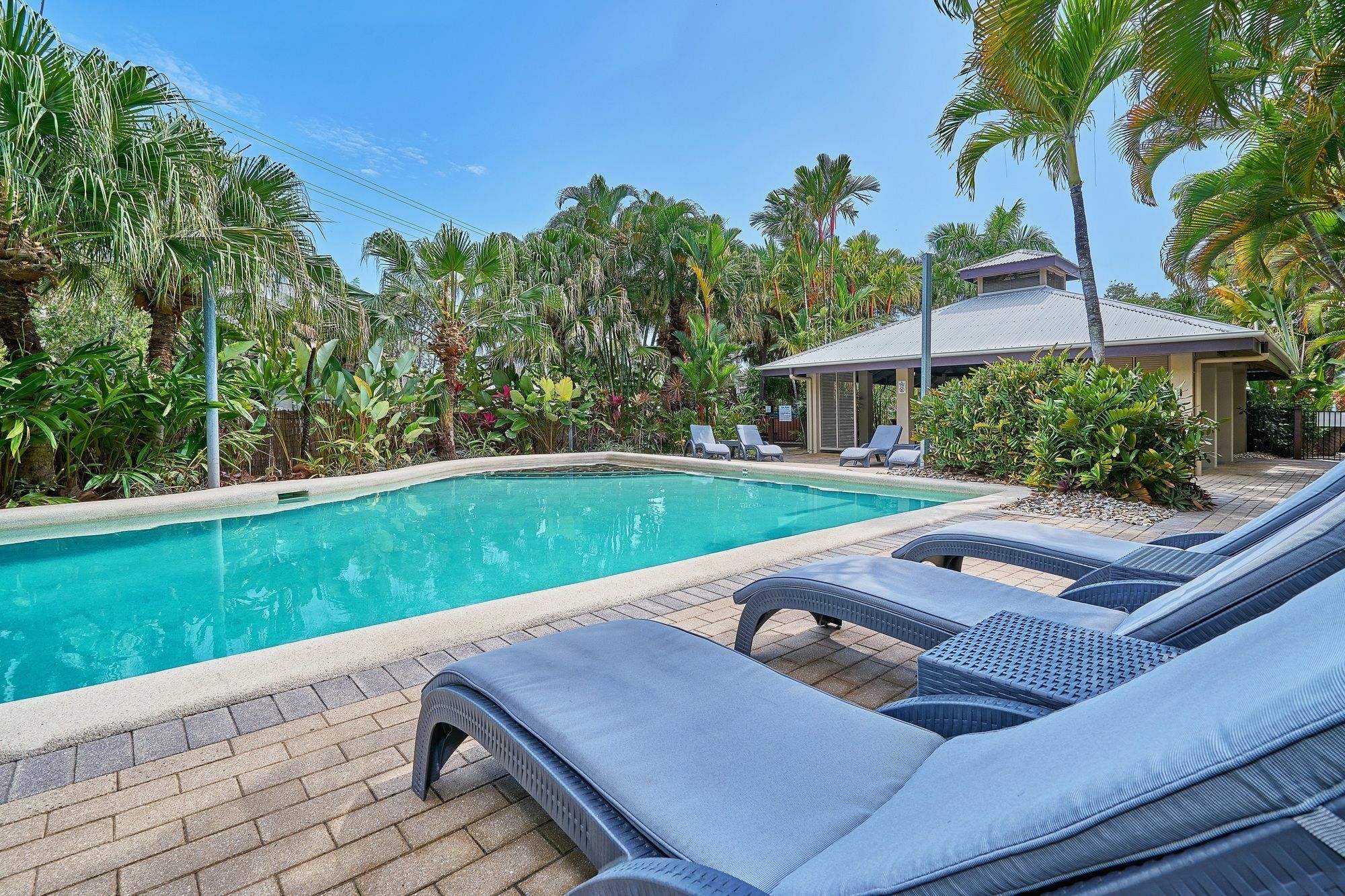 Trinity Club 4* Trinity Beach