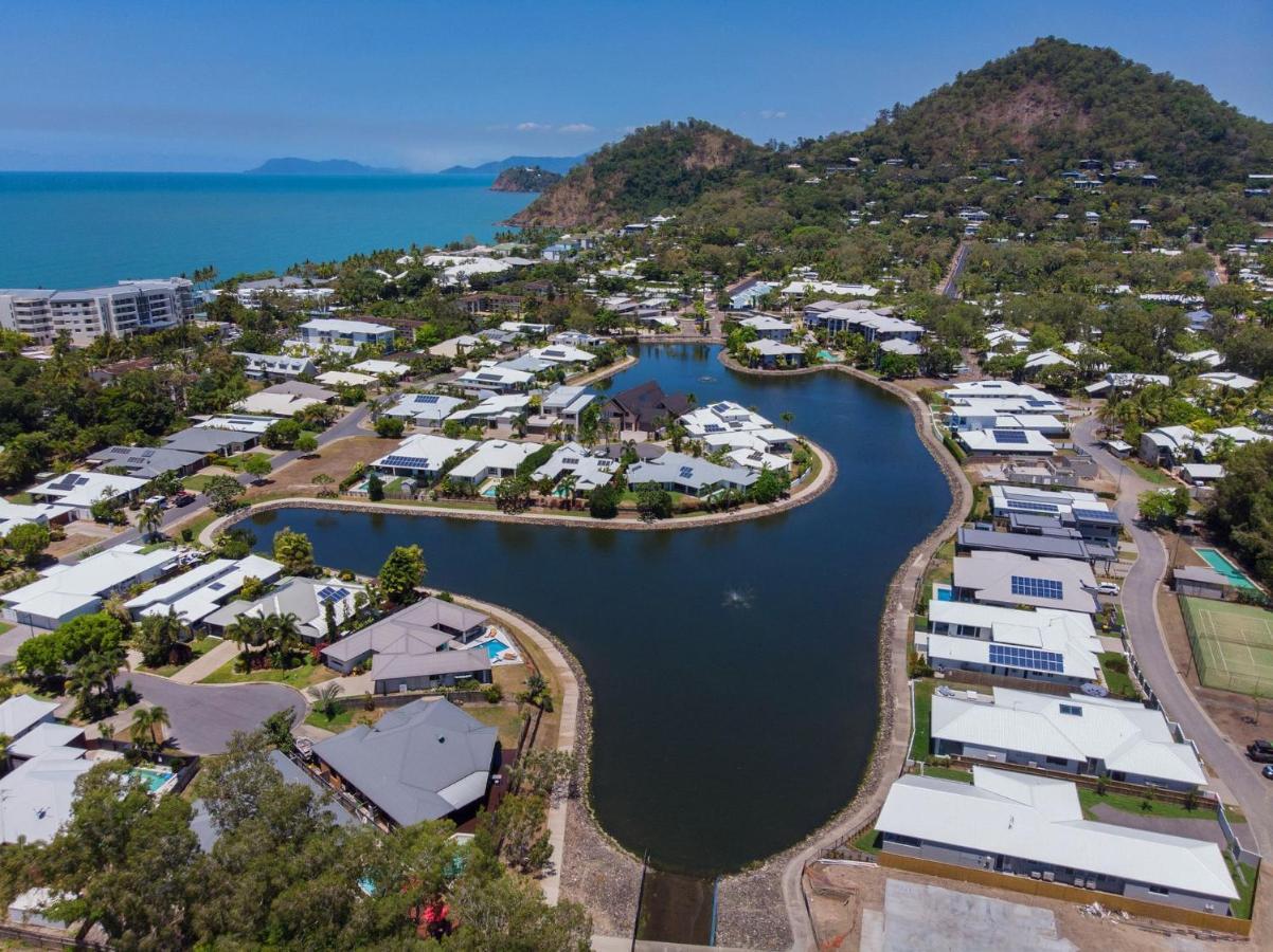 Blue Lagoon Aparthotel 4*